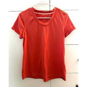 The North Face FlashDry Athletic T-shirt Medium Scoop Neck Short Sleeve Athletic